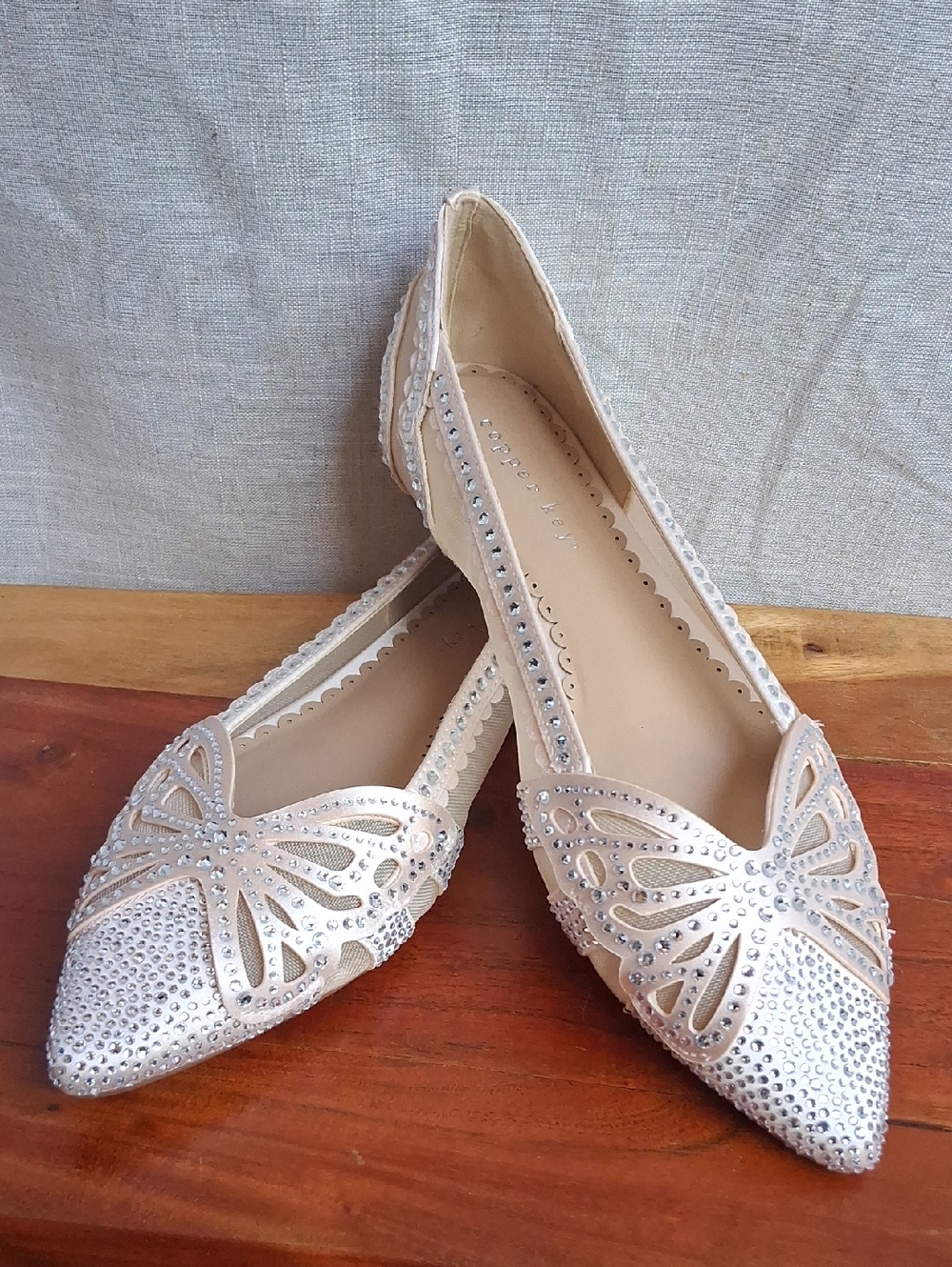 Copper Key Ivory Rhinestone Pointed Toe Butterfly Flats 7.5
